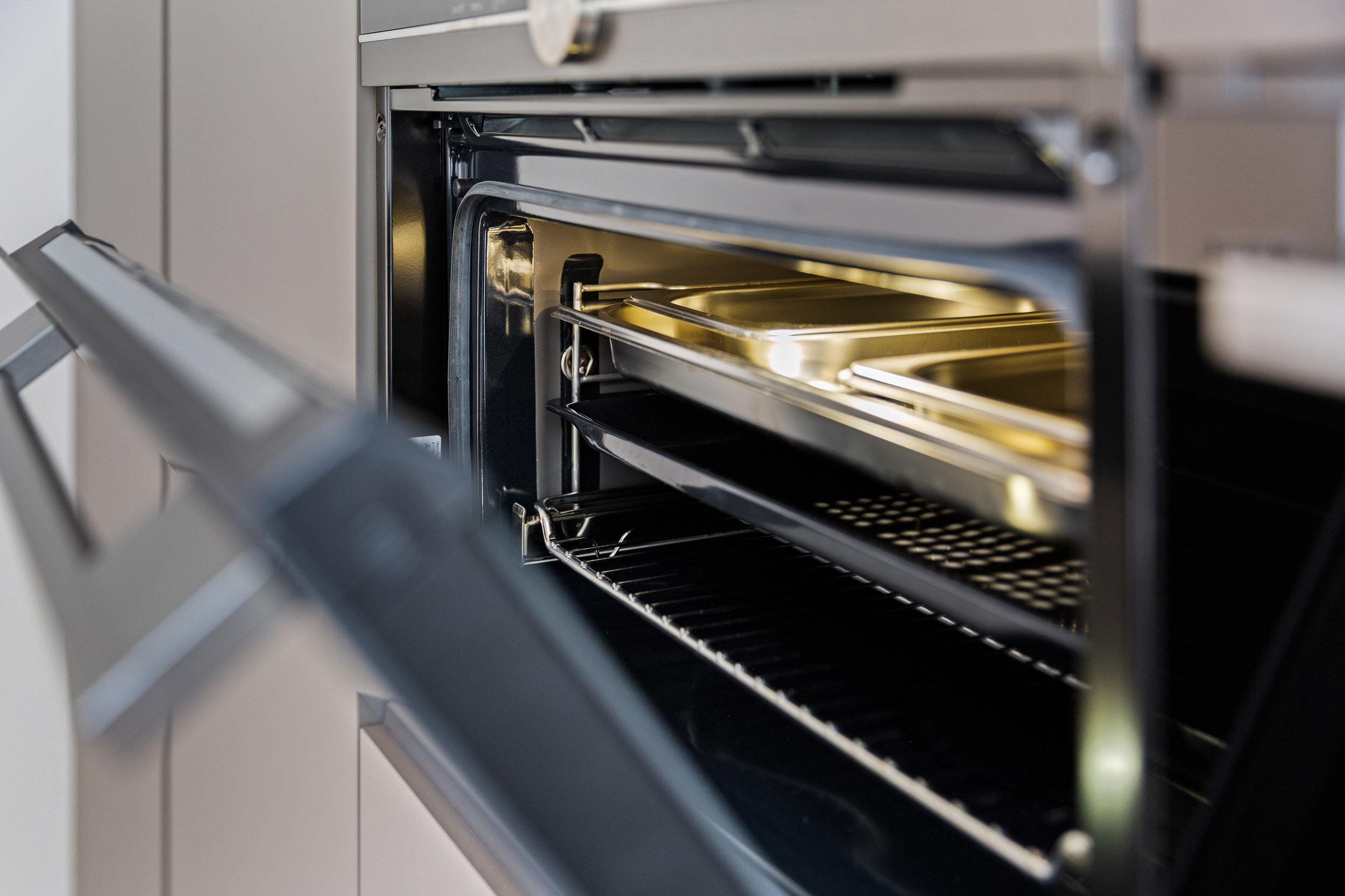 Familie Drummen oven geopend