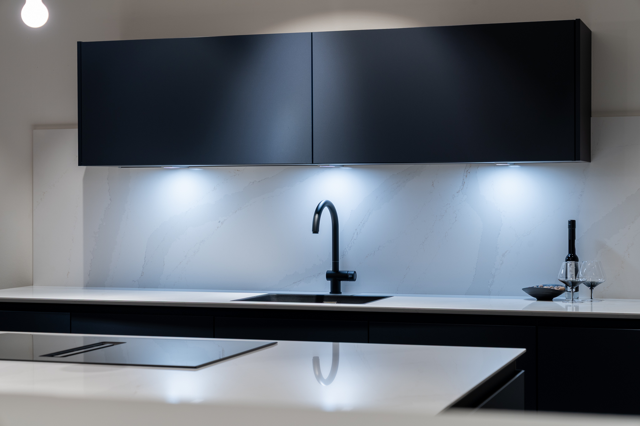 Donkere keuken Nuva Keukens